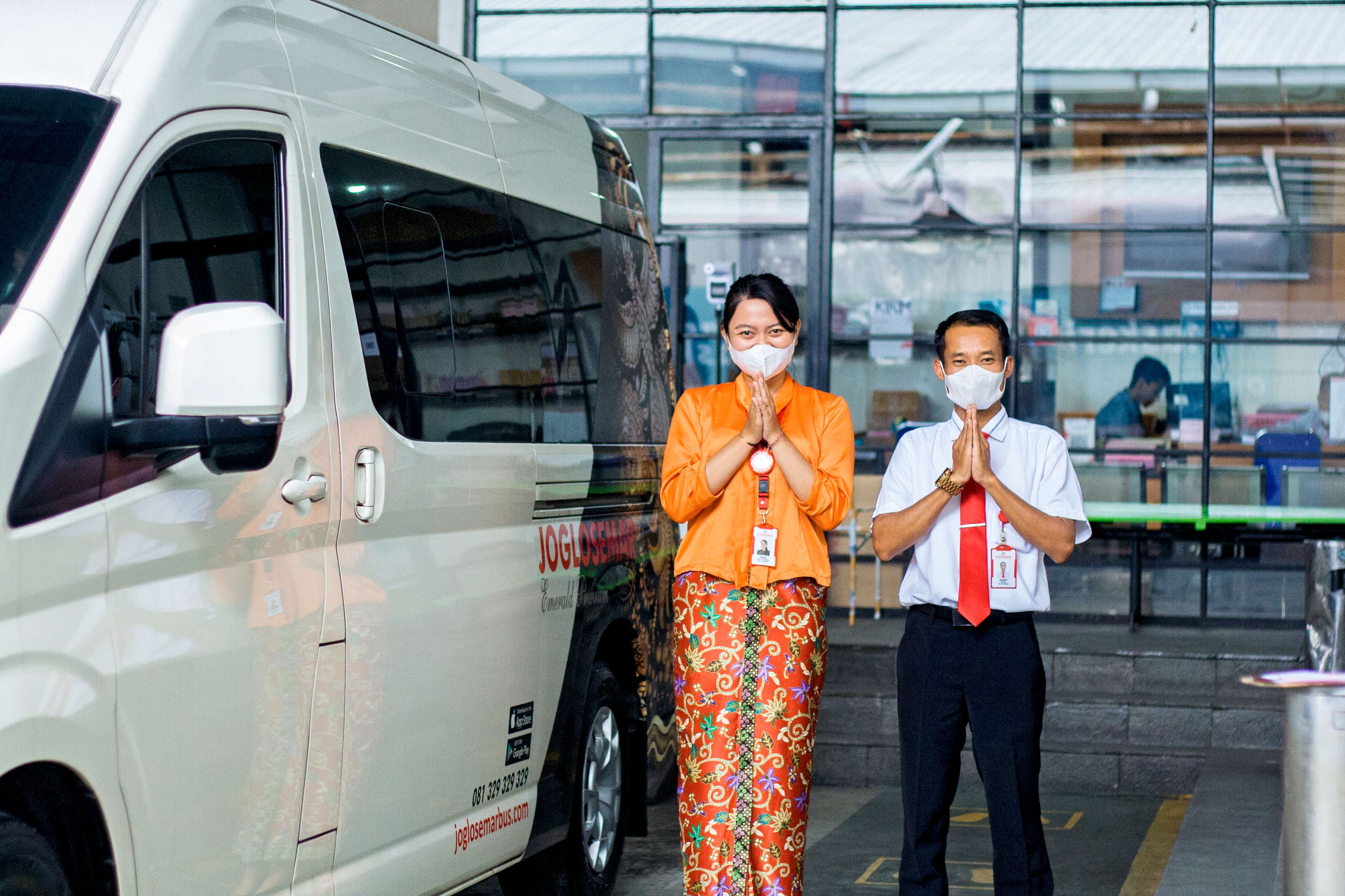 Joglosemar Shuttle Bus Yogyakarta 