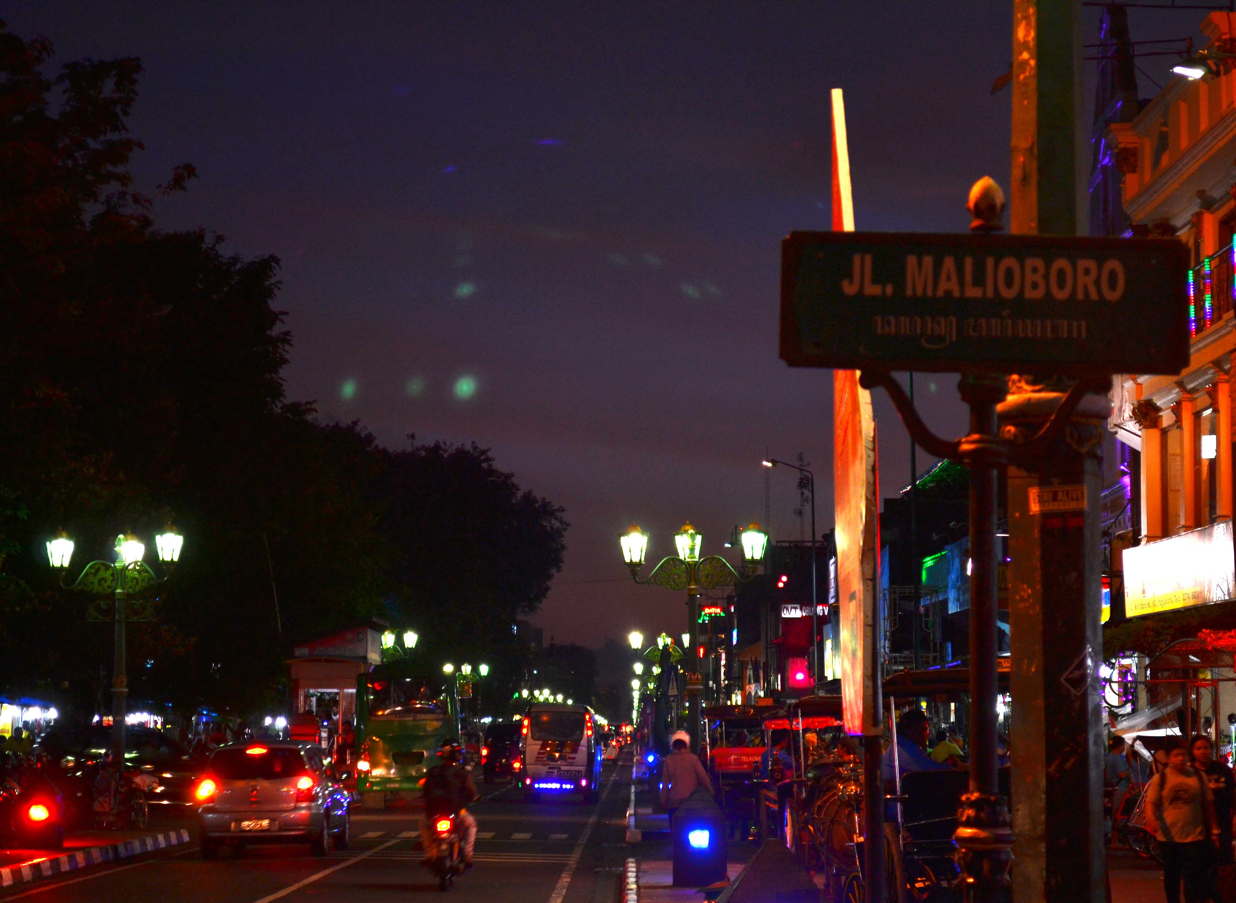 Jalan Malioboro malam tahun baru