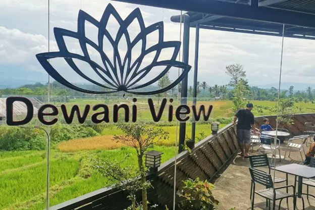 Dewani View Resto & Cafe 